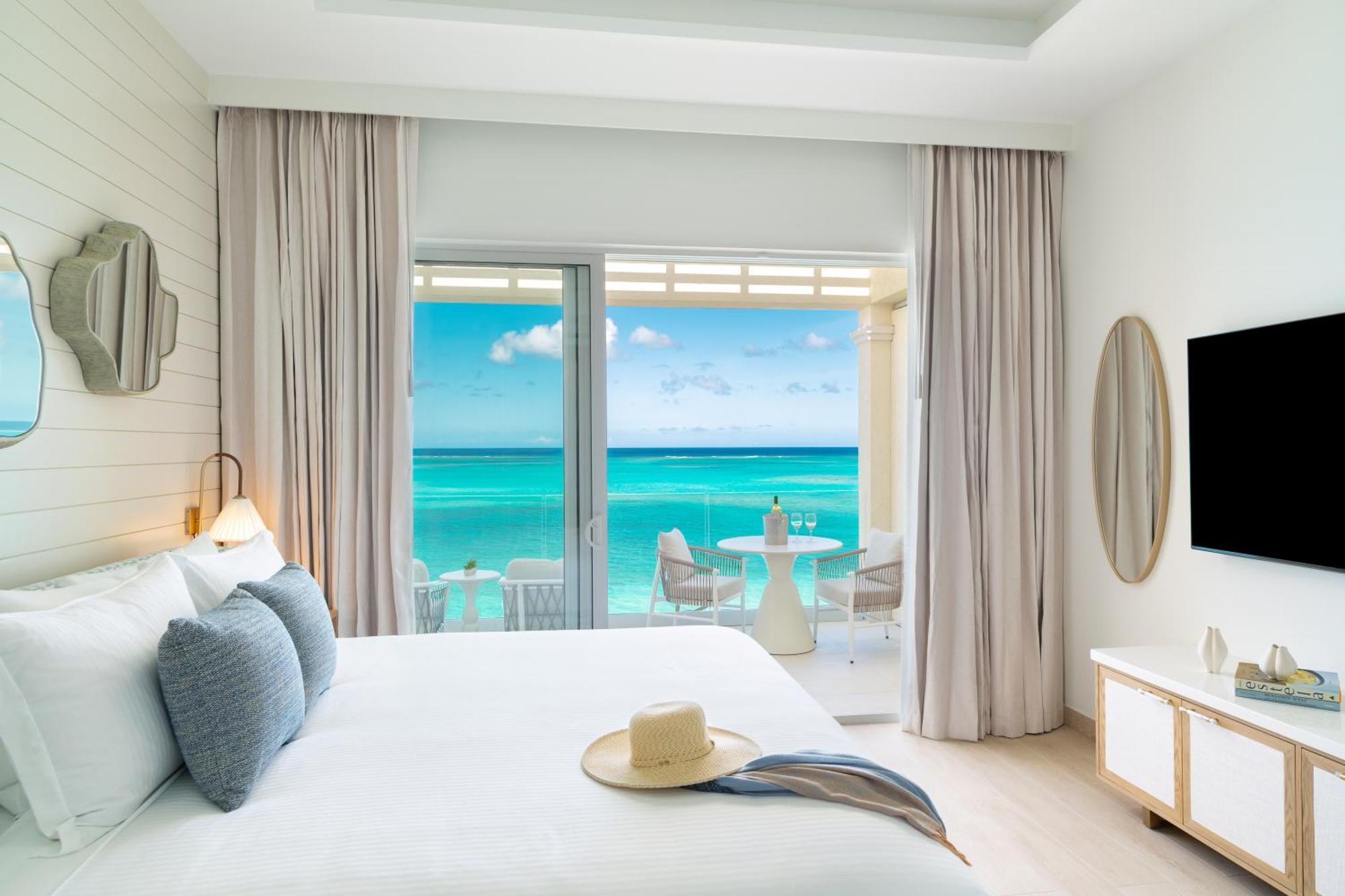 Windsong On The Reef Hotel Grace Bay Eksteriør billede